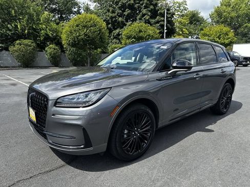 Certified 2023 Lincoln Corsair AWD w/ Equipment Group 101A image 9