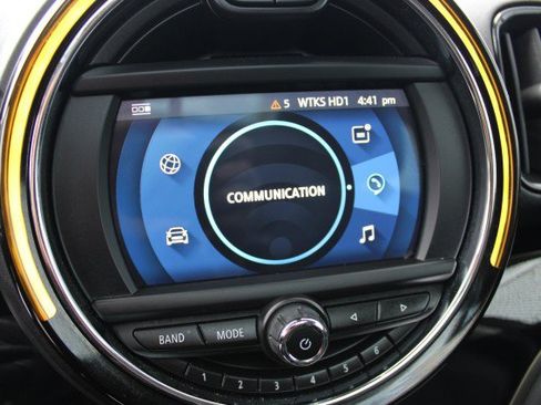 Used 2020 MINI Cooper Countryman w/ Storage Package FWD image 16