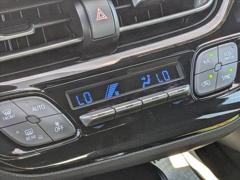 Used 2018 Toyota C-HR XLE image 14