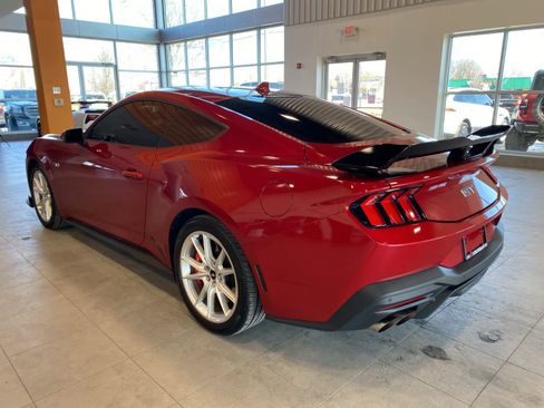 Used 2024 Ford Mustang GT Premium image 3