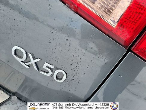 Used 2017 INFINITI QX50 2WD w/ Premium Plus Package image 34