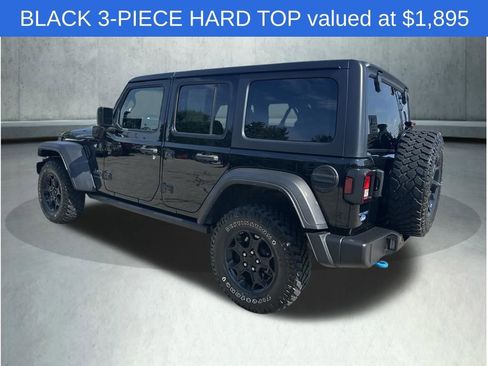 Used 2023 Jeep Wrangler Unlimited w/ Cold Weather Group AWD/4WD image 4