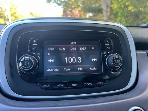 Used 2016 FIAT 500X Easy image 16