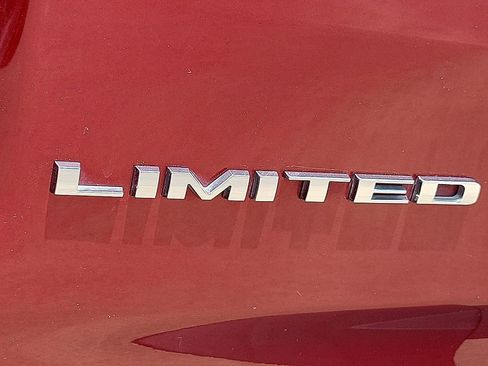Used 2019 RAM 1500 Limited AWD/4WD image 9