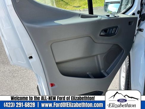 New 2025 Ford Transit 250 148 Medium Roof w/ Load Area Protection Package image 18