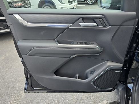 New 2026 GMC Acadia Elevation w/ Black Edition image 11