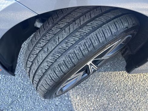 Used 2023 BMW 330i 330i w/ Premium Package image 33