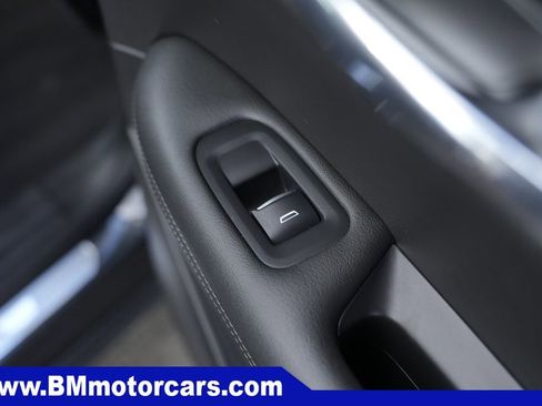 Used 2022 Cadillac XT6 Premium Luxury AWD/4WD image 43