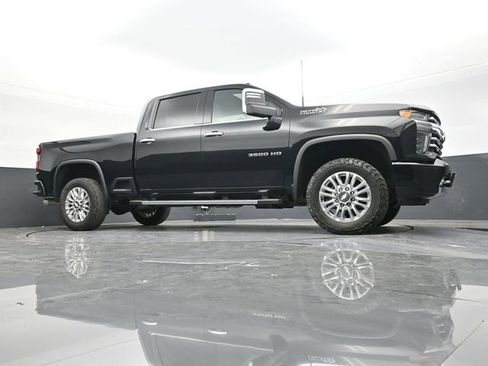 Used 2020 Chevrolet Silverado 3500 High Country w/ Z71 Off-Road Package image 49