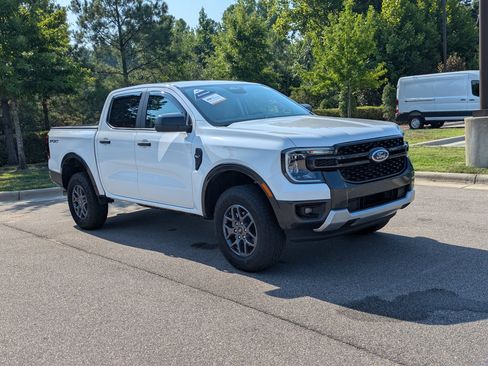Certified 2024 Ford Ranger XLT w/ Trailer Tow Package RWD image 2