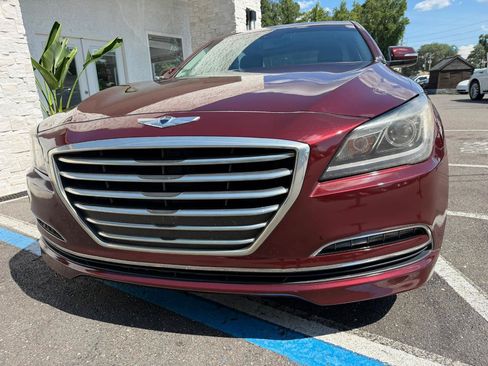 Used 2016 Hyundai Genesis 3.8 RWD image 4