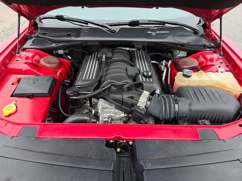 Used 2017 Dodge Challenger R/T Scat Pack w/ Leather Interior Group image 21