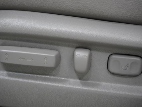 Used 2015 Honda Odyssey EX-L image 17