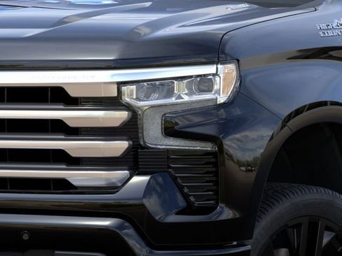 New 2026 Chevrolet Silverado 1500 High Country AWD/4WD image 10