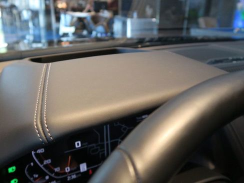 Used 2022 BMW M850i xDrive Convertible image 23