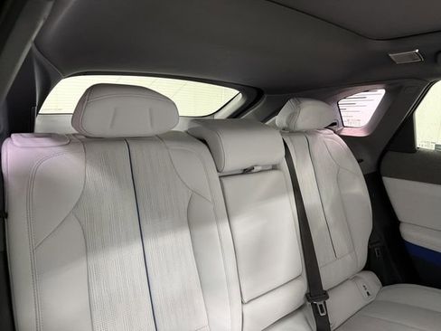 New 2026 Cadillac Optiq Luxury 2 image 25