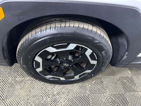 Used 2024 Hyundai Santa Fe SE image 10