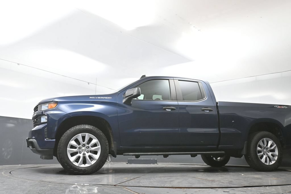 Used 2021 Chevrolet Silverado 1500 Custom AWD/4WD image 51