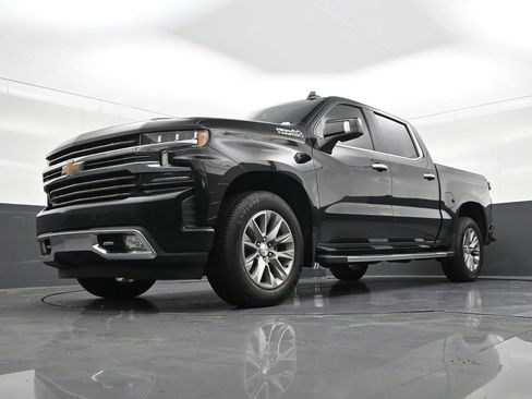 Used 2021 Chevrolet Silverado 1500 High Country image 23