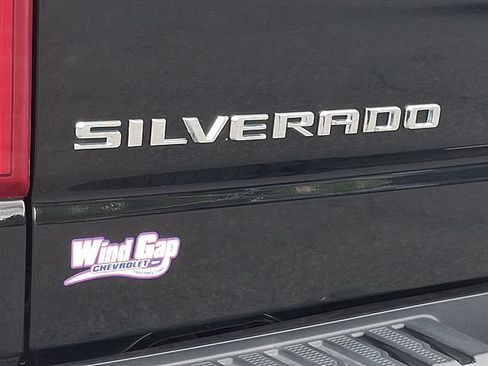 Used 2020 Chevrolet Silverado 1500 LT Trail Boss AWD/4WD image 28