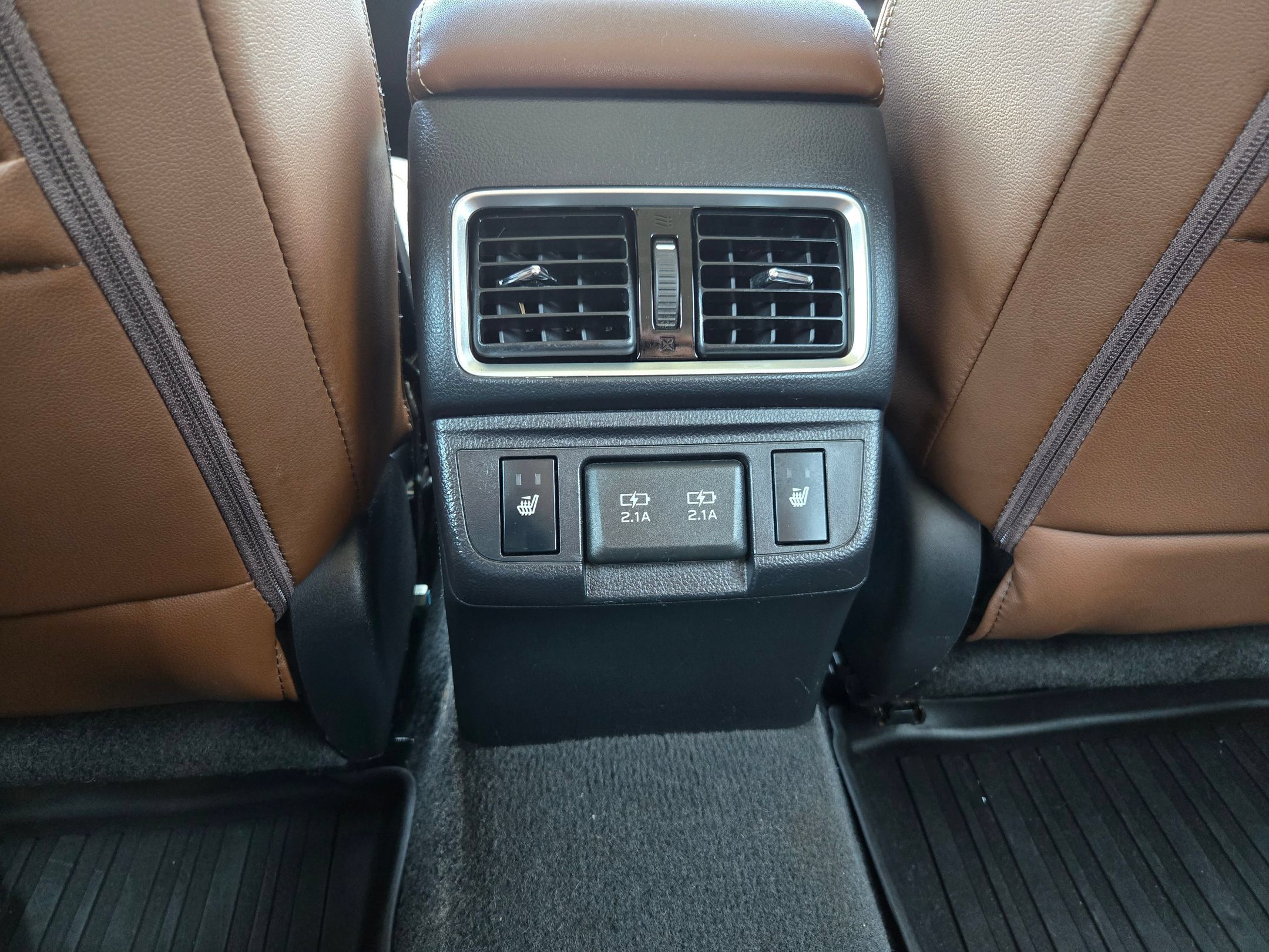 Used 2019 Subaru Outback 2.5i Touring AWD/4WD image 36