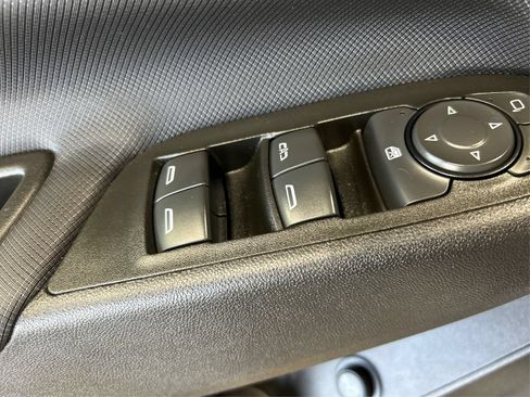 Used 2022 Chevrolet Equinox RS AWD/4WD image 29