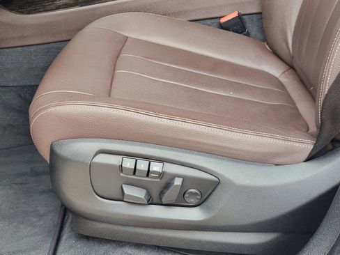 Used 2018 BMW X5 xDrive35d image 23