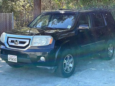 Used 2011 Honda Pilot Touring image 3