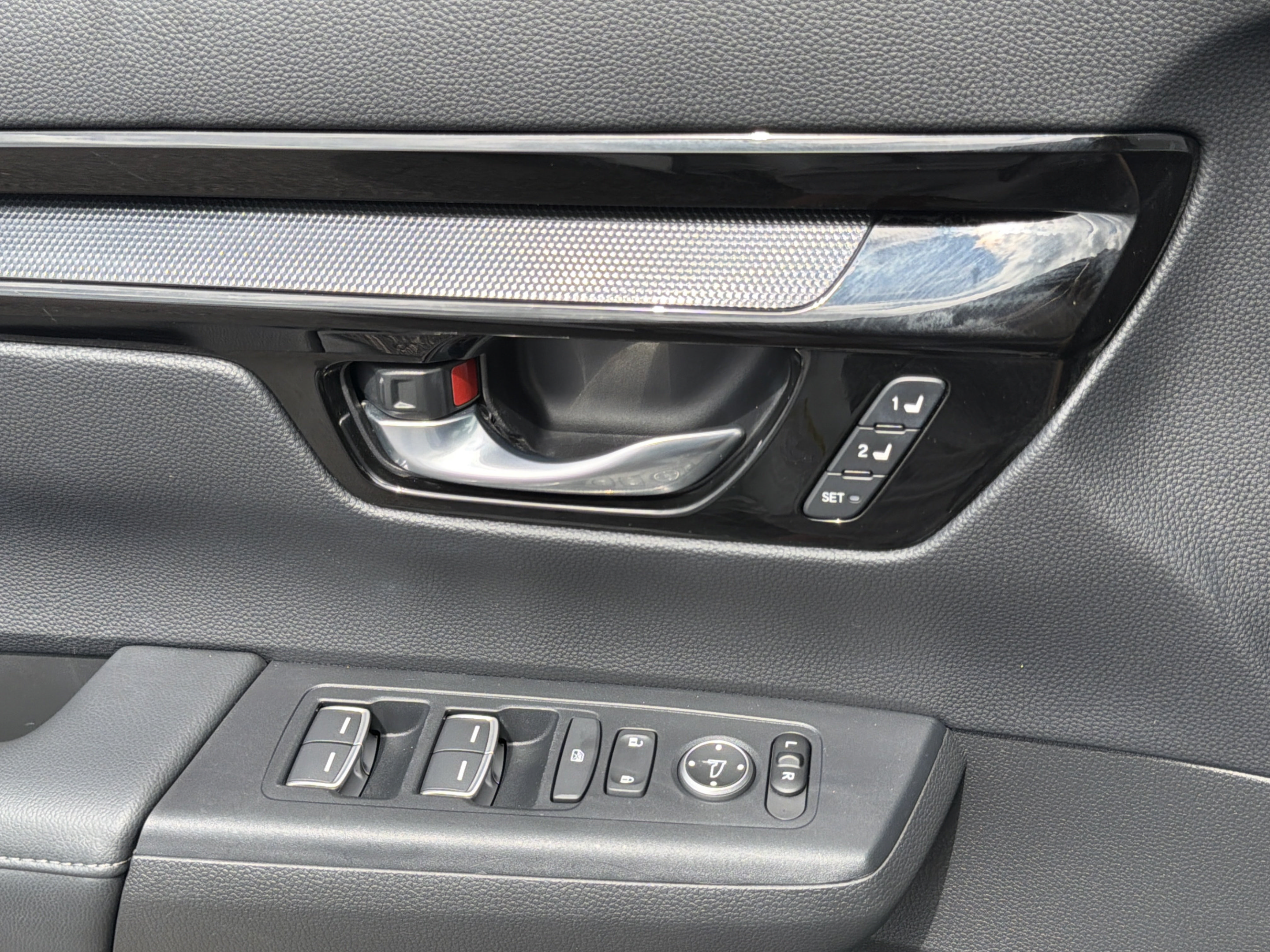 Used 2023 Honda CR-V EX-L image 17