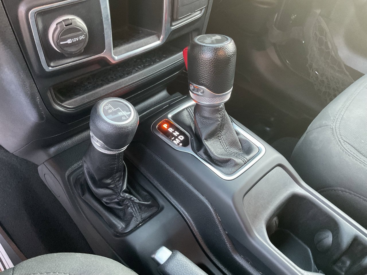 Used 2022 Jeep Wrangler Unlimited Sport AWD/4WD image 22