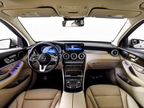 Certified 2022 Mercedes-Benz GLC 300 w/ Premium Package Lite image 3