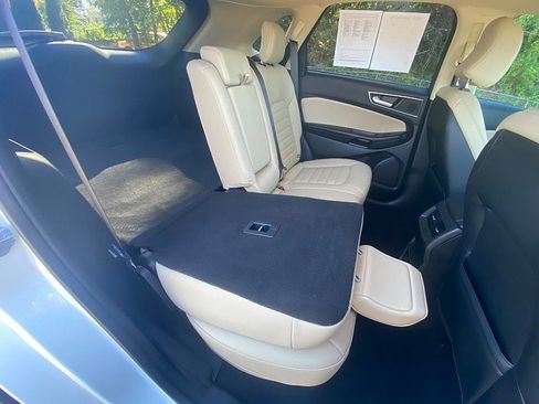 Certified 2022 Ford Edge SEL w/ Convenience Package image 36