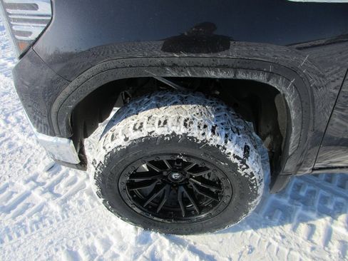 New 2026 GMC Sierra 1500 SLT w/ SLT Convenience Package image 12