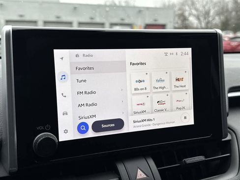 Used 2023 Toyota RAV4 LE image 24