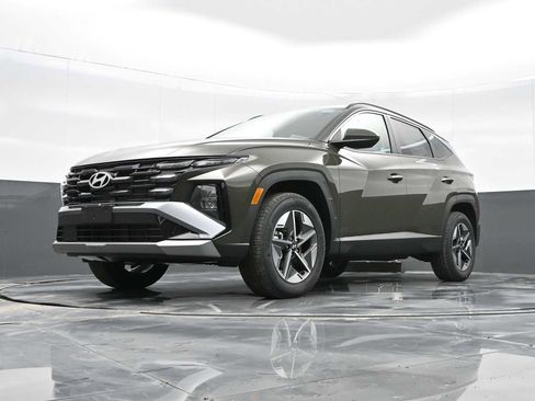 Certified 2025 Hyundai Tucson SEL image 30