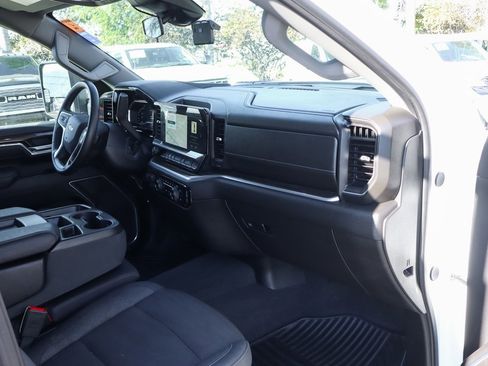 Used 2025 Chevrolet Silverado 3500 LT w/ Convenience Package image 43