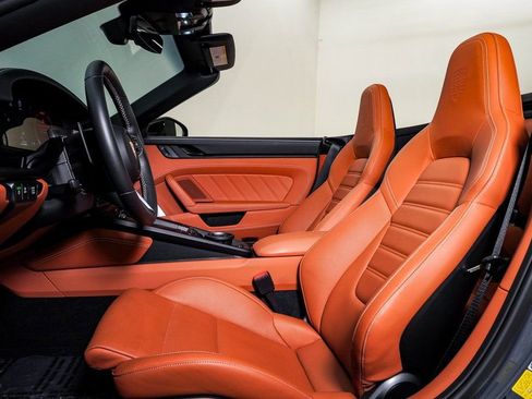 Certified 2025 Porsche 911 Carrera GTS image 5