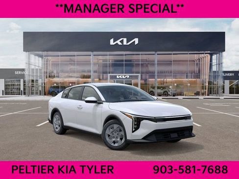 New 2025 Kia K4 LX image 9