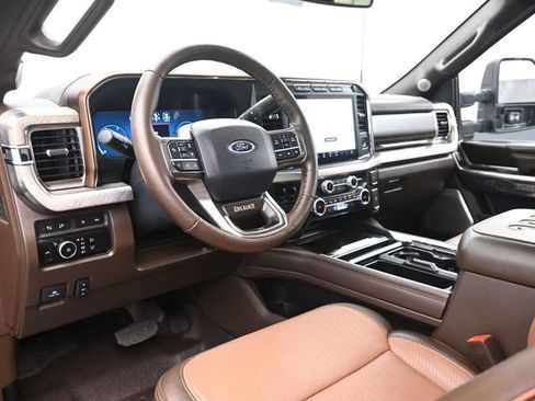 Used 2024 Ford F350 King Ranch image 22