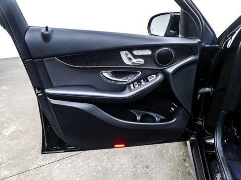 Used 2022 Mercedes-Benz GLC 300 image 20