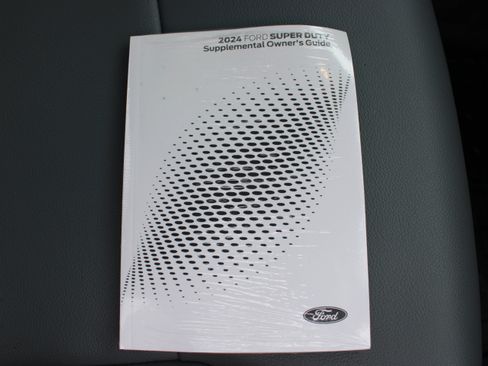 Used 2024 Ford F550 4x4 Regular Cab Super Duty image 20