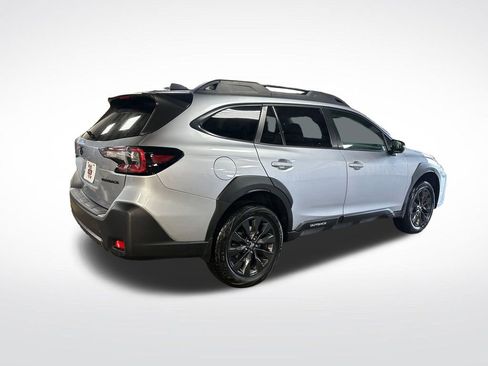 Certified 2023 Subaru Outback Onyx Edition AWD/4WD image 6