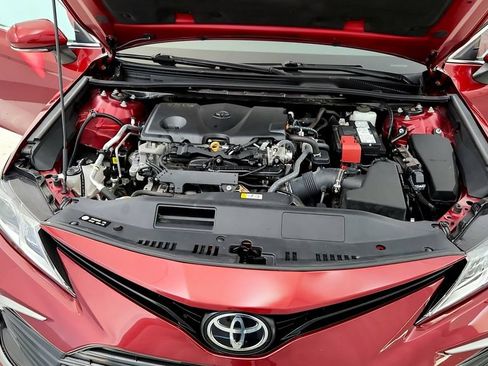 Used 2021 Toyota Camry LE w/ Cold Weather Package FWD image 14