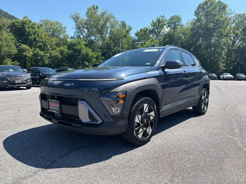 Certified 2024 Hyundai Kona SEL w/ Convenience Package AWD/4WD image 3