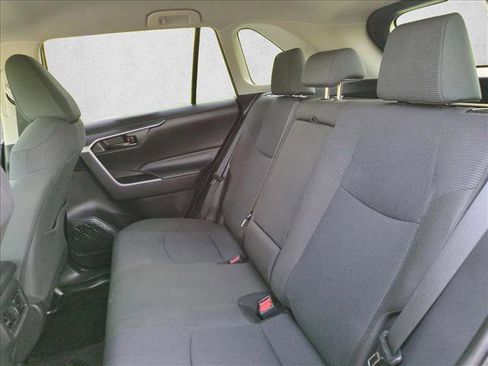 Certified 2025 Toyota RAV4 LE image 18