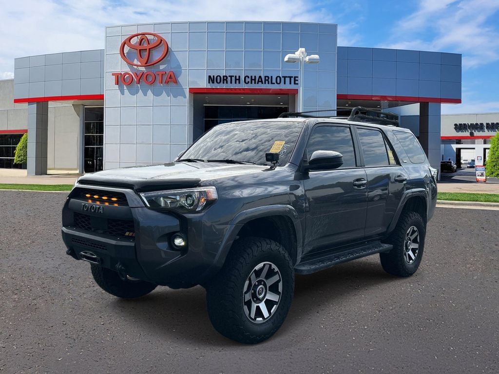 Used 2023 Toyota 4Runner SR5 RWD image 3