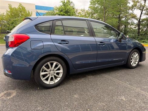 Used 2013 Subaru Impreza 2.0i Premium w/ All-Weather Pkg AWD/4WD image 17