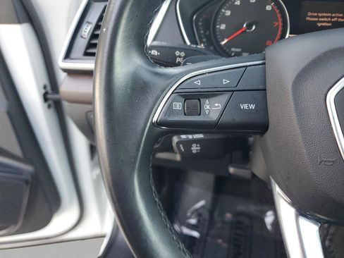 Used 2021 Audi Q5 Premium image 24