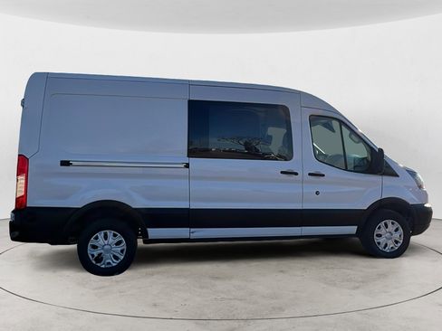 Used 2019 Ford Transit 250 148 Medium Roof RWD image 7