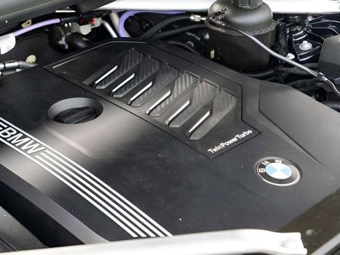 Used 2021 BMW X6 xDrive40i w/ M Sport Package image 57